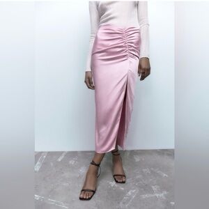 ZARA Women’s Pink Ruched Satin Effect Midi Skirt Size XL. 2157/248